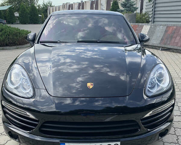 Чорний Порше Cayenne, об'ємом двигуна 0 л та пробігом 69 тис. км за 32800 $, фото 1 на Automoto.ua