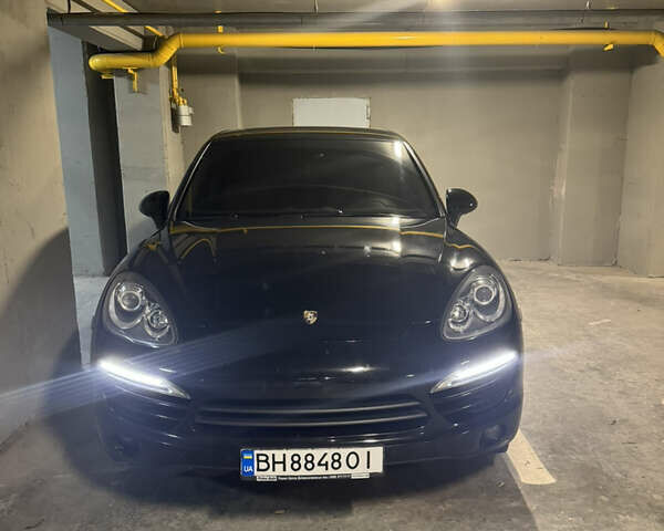Черный Порше Каен, объемом двигателя 2.97 л и пробегом 234 тыс. км за 25200 $, фото 1 на Automoto.ua