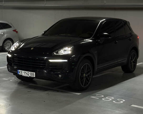 Чорний Порше Cayenne, об'ємом двигуна 2.97 л та пробігом 169 тис. км за 31900 $, фото 1 на Automoto.ua