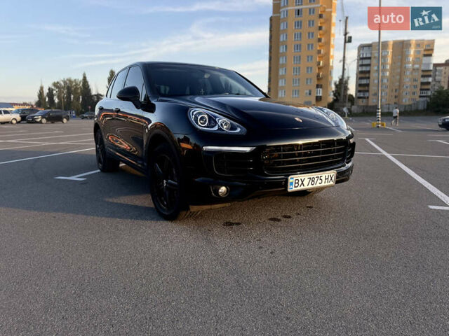 Черный Порше Каен, объемом двигателя 2.97 л и пробегом 230 тыс. км за 29999 $, фото 1 на Automoto.ua