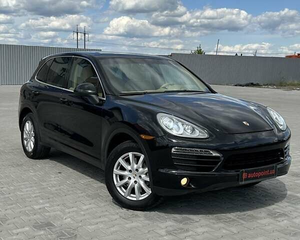 Черный Порше Каен, объемом двигателя 3.6 л и пробегом 337 тыс. км за 17300 $, фото 1 на Automoto.ua