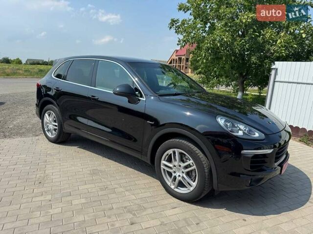 Чорний Порше Cayenne, об'ємом двигуна 2.97 л та пробігом 170 тис. км за 33500 $, фото 1 на Automoto.ua
