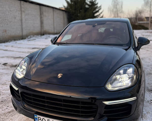 Чорний Порше Cayenne, об'ємом двигуна 4.13 л та пробігом 270 тис. км за 39999 $, фото 1 на Automoto.ua
