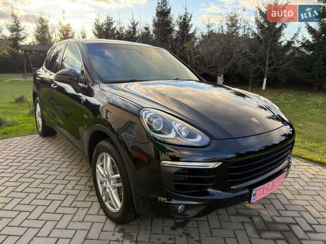 Черный Порше Каен, объемом двигателя 2.97 л и пробегом 170 тыс. км за 34500 $, фото 1 на Automoto.ua