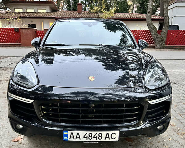 Черный Порше Каен, объемом двигателя 3 л и пробегом 118 тыс. км за 60000 $, фото 1 на Automoto.ua