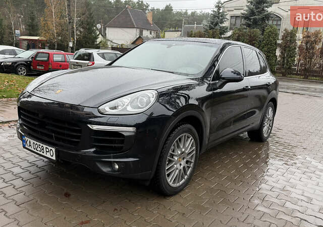 Черный Порше Каен, объемом двигателя 2.97 л и пробегом 138 тыс. км за 35500 $, фото 1 на Automoto.ua