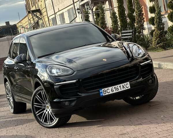 Черный Порше Каен, объемом двигателя 3.6 л и пробегом 64 тыс. км за 28999 $, фото 1 на Automoto.ua