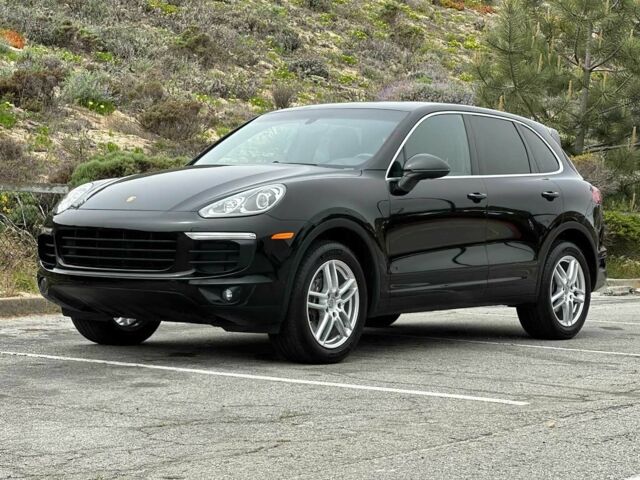 Черный Порше Каен, объемом двигателя 3.6 л и пробегом 79 тыс. км за 24000 $, фото 1 на Automoto.ua