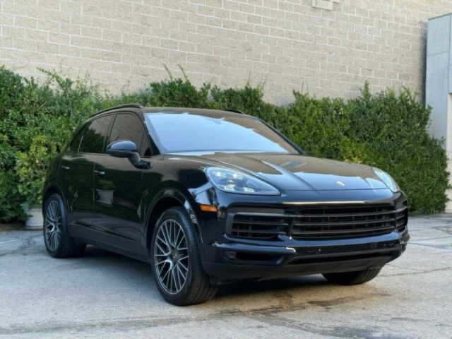 Чорний Порше Cayenne, об'ємом двигуна 2.9 л та пробігом 49 тис. км за 37800 $, фото 1 на Automoto.ua