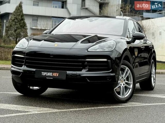Черный Порше Каен, объемом двигателя 3 л и пробегом 44 тыс. км за 72500 $, фото 1 на Automoto.ua