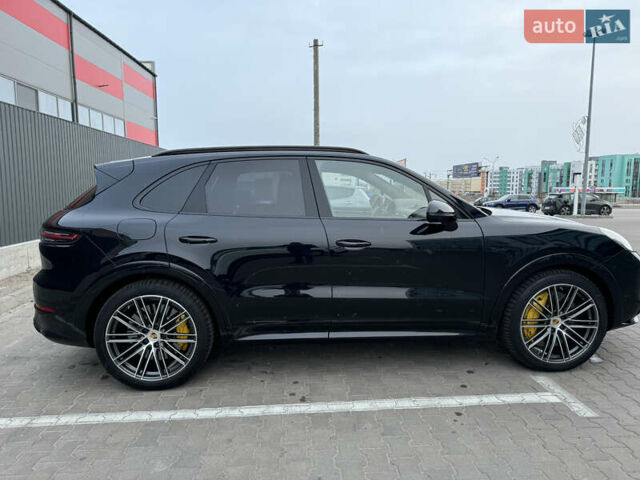 Чорний Порше Cayenne, об'ємом двигуна 4 л та пробігом 88 тис. км за 98800 $, фото 1 на Automoto.ua