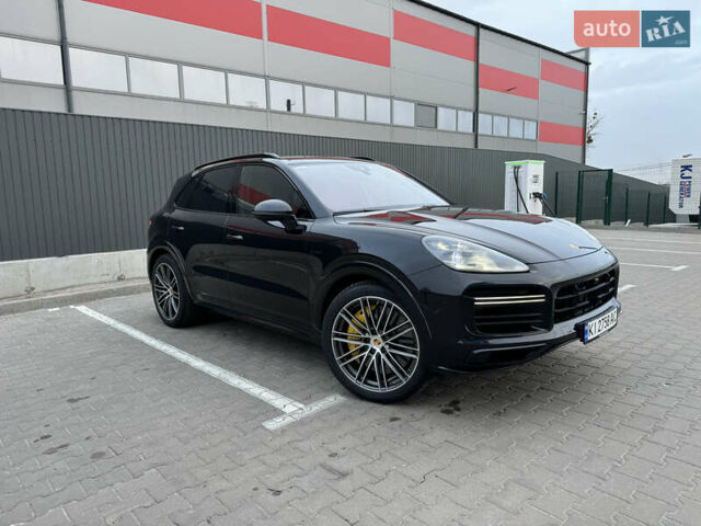 Черный Порше Каен, объемом двигателя 4 л и пробегом 83 тыс. км за 110000 $, фото 1 на Automoto.ua