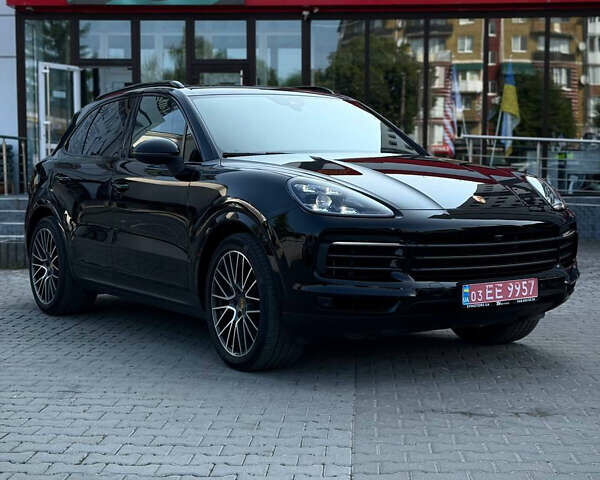 Черный Порше Каен, объемом двигателя 2.89 л и пробегом 60 тыс. км за 79800 $, фото 1 на Automoto.ua