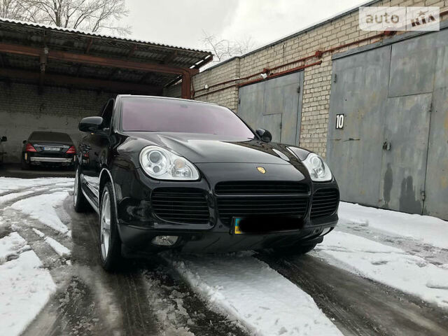 Чорний Порше Cayenne, об'ємом двигуна 4.5 л та пробігом 55 тис. км за 17000 $, фото 1 на Automoto.ua