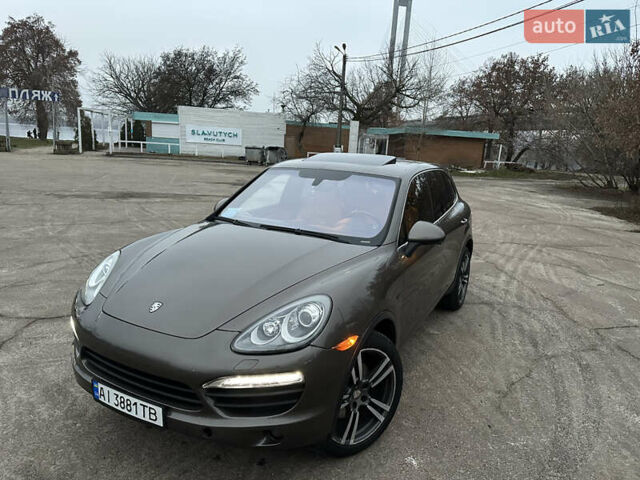 Коричневый Порше Каен, объемом двигателя 3 л и пробегом 313 тыс. км за 15999 $, фото 1 на Automoto.ua