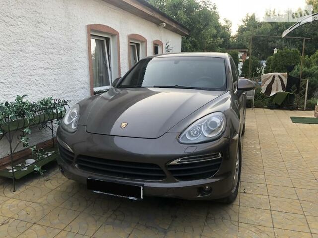 Коричневий Порше Cayenne, об'ємом двигуна 4.8 л та пробігом 93 тис. км за 34000 $, фото 1 на Automoto.ua