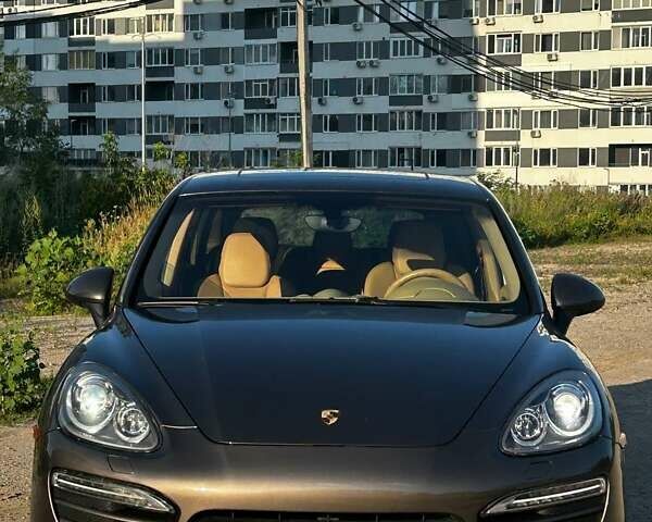 Коричневий Порше Cayenne, об'ємом двигуна 3.6 л та пробігом 131 тис. км за 15500 $, фото 1 на Automoto.ua