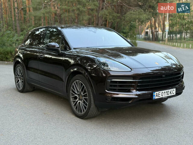 Коричневый Порше Каен, объемом двигателя 3 л и пробегом 14 тыс. км за 92000 $, фото 1 на Automoto.ua