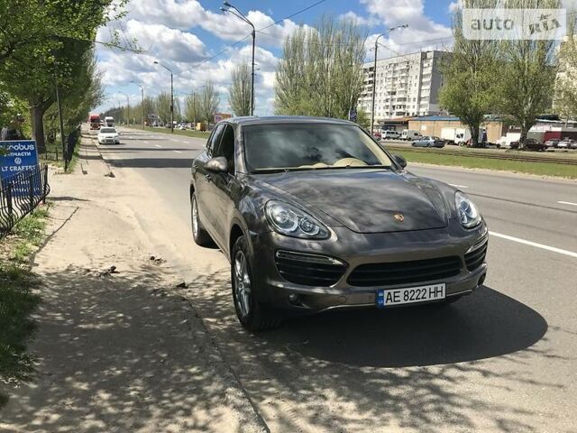 Коричневий Порше Cayenne, об'ємом двигуна 4.8 л та пробігом 135 тис. км за 33900 $, фото 1 на Automoto.ua