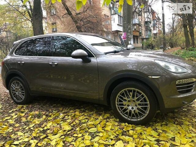 Коричневий Порше Cayenne, об'ємом двигуна 0.3 л та пробігом 125 тис. км за 33000 $, фото 1 на Automoto.ua