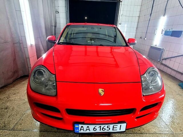 Червоний Порше Cayenne, об'ємом двигуна 4.5 л та пробігом 174 тис. км за 8400 $, фото 1 на Automoto.ua