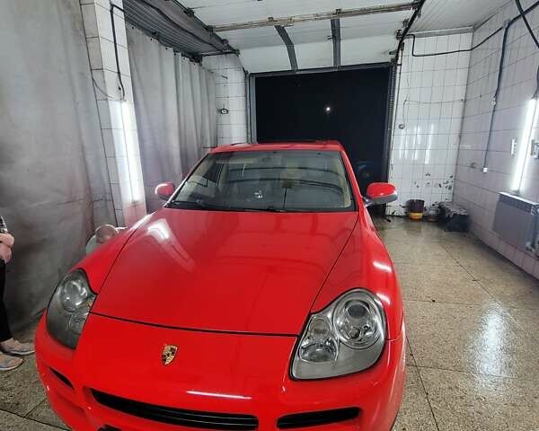 Червоний Порше Cayenne, об'ємом двигуна 4.5 л та пробігом 155 тис. км за 8400 $, фото 1 на Automoto.ua