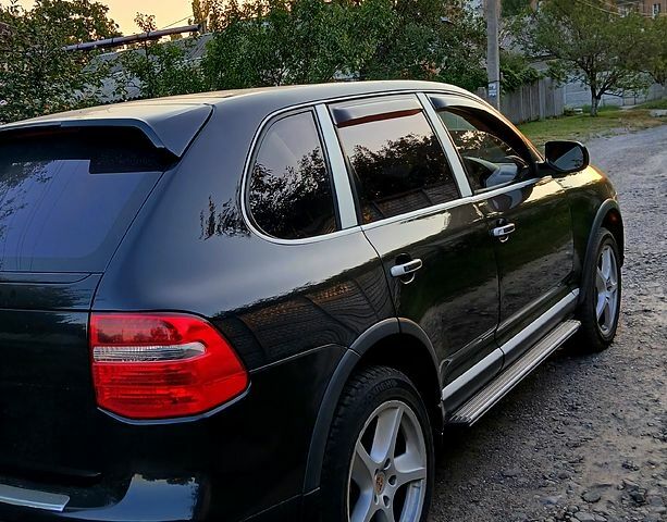 Порше Cayenne, об'ємом двигуна 4.8 л та пробігом 158 тис. км за 6400 $, фото 1 на Automoto.ua