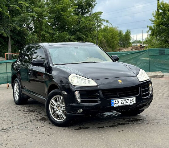 Порше Каен, объемом двигателя 4.8 л и пробегом 192 тыс. км за 5000 $, фото 1 на Automoto.ua