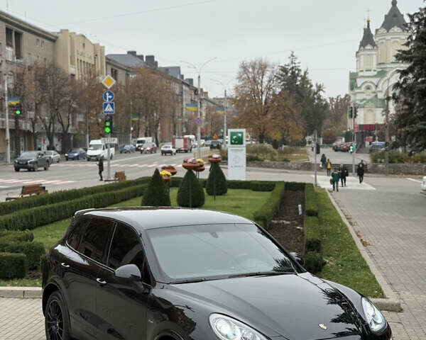 Порше Cayenne, об'ємом двигуна 3 л та пробігом 333 тис. км за 21500 $, фото 1 на Automoto.ua