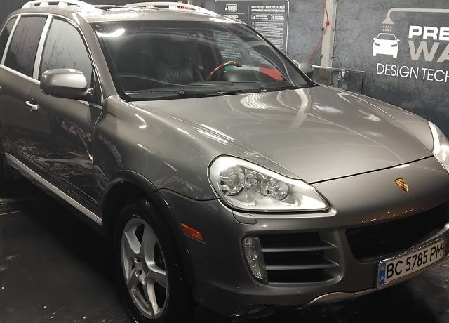 Сірий Порше Cayenne, об'ємом двигуна 3.6 л та пробігом 212 тис. км за 10380 $, фото 1 на Automoto.ua