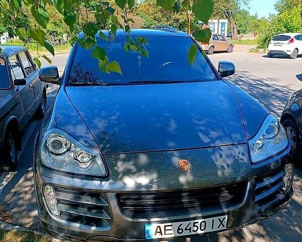 Серый Порше Каен, объемом двигателя 3.6 л и пробегом 176 тыс. км за 14000 $, фото 1 на Automoto.ua
