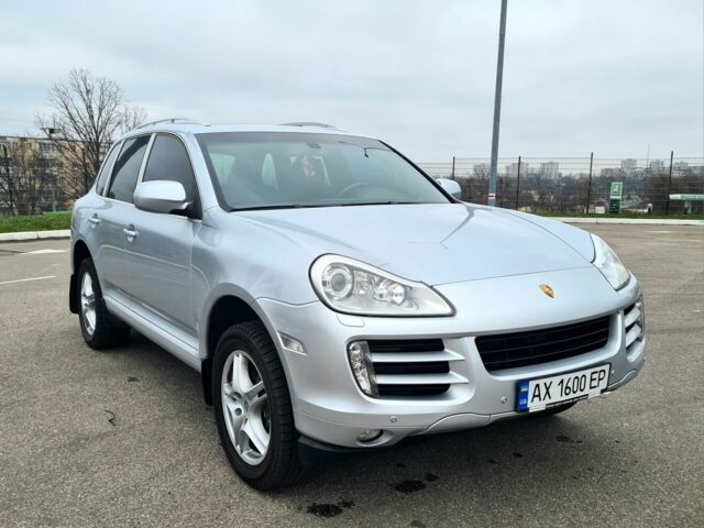 Сірий Порше Cayenne, об'ємом двигуна 3.6 л та пробігом 140 тис. км за 15607 $, фото 1 на Automoto.ua