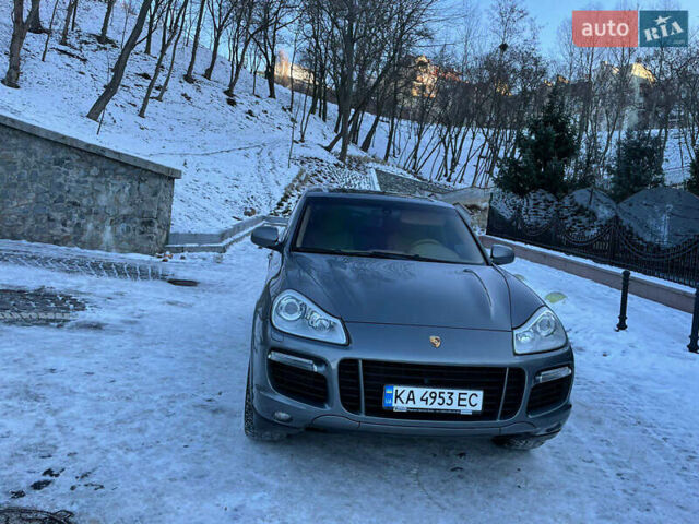 Сірий Порше Cayenne, об'ємом двигуна 4.8 л та пробігом 189 тис. км за 12500 $, фото 1 на Automoto.ua
