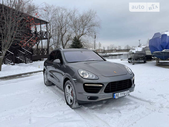 Сірий Порше Cayenne, об'ємом двигуна 4.8 л та пробігом 197 тис. км за 24000 $, фото 1 на Automoto.ua