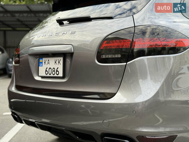 Сірий Порше Cayenne, об'ємом двигуна 3 л та пробігом 138 тис. км за 27000 $, фото 1 на Automoto.ua