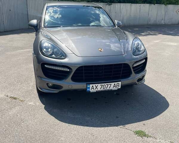 Сірий Порше Cayenne, об'ємом двигуна 4.8 л та пробігом 90 тис. км за 29900 $, фото 1 на Automoto.ua
