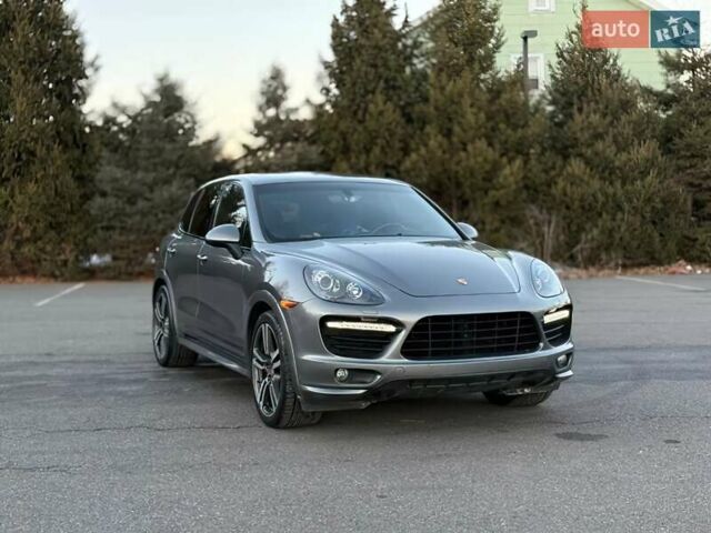 Серый Порше Каен, объемом двигателя 4.8 л и пробегом 142 тыс. км за 12900 $, фото 1 на Automoto.ua