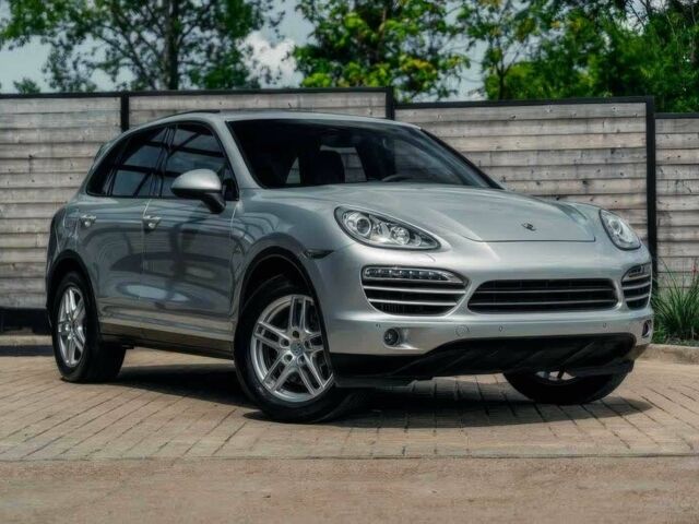 Серый Порше Каен, объемом двигателя 3 л и пробегом 89 тыс. км за 14000 $, фото 1 на Automoto.ua