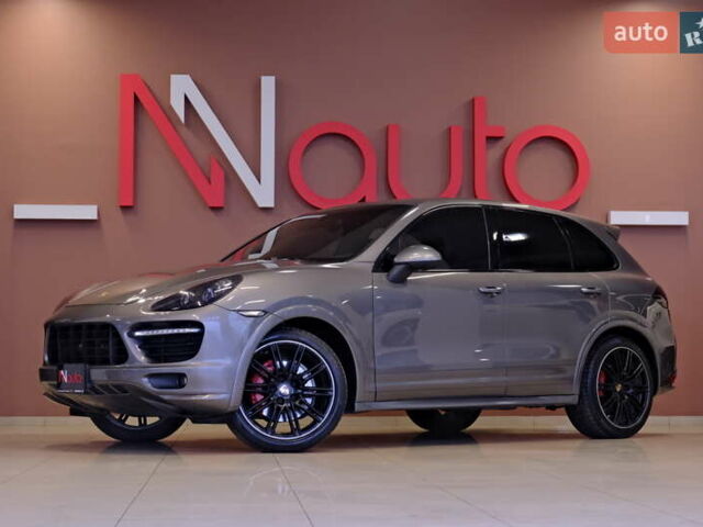 Сірий Порше Cayenne, об'ємом двигуна 4.8 л та пробігом 152 тис. км за 18900 $, фото 1 на Automoto.ua