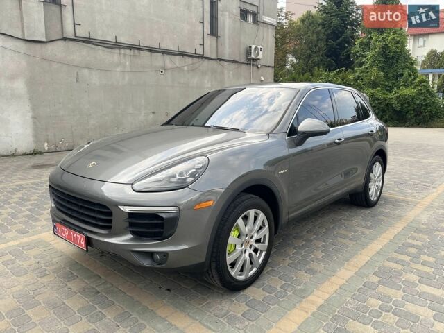 Сірий Порше Cayenne, об'ємом двигуна 3 л та пробігом 145 тис. км за 25200 $, фото 1 на Automoto.ua