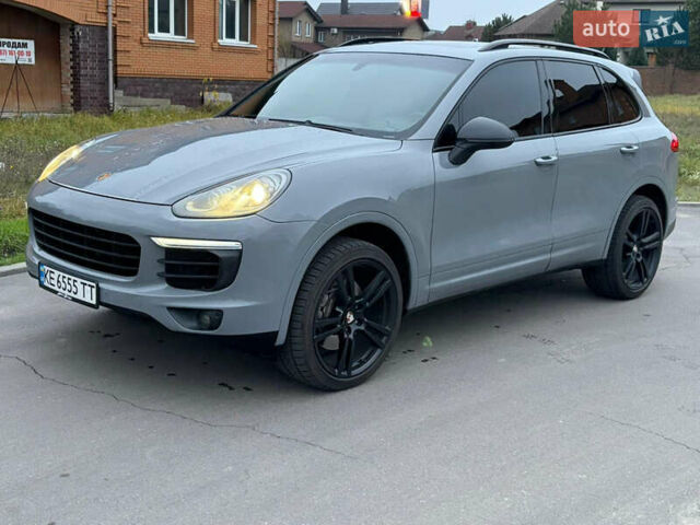 Сірий Порше Cayenne, об'ємом двигуна 3.6 л та пробігом 150 тис. км за 28000 $, фото 1 на Automoto.ua