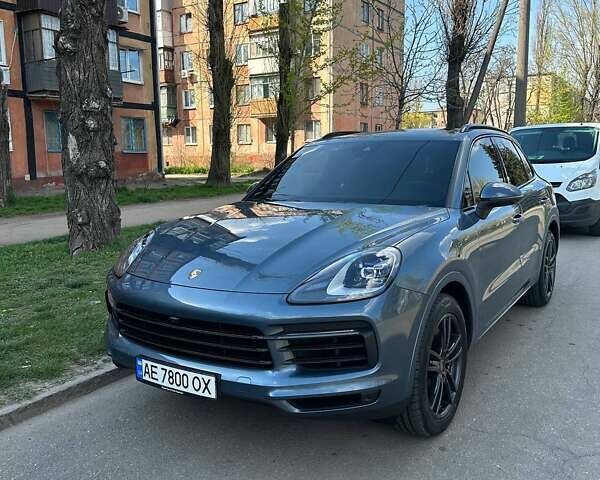 Сірий Порше Cayenne, об'ємом двигуна 3 л та пробігом 89 тис. км за 62800 $, фото 1 на Automoto.ua