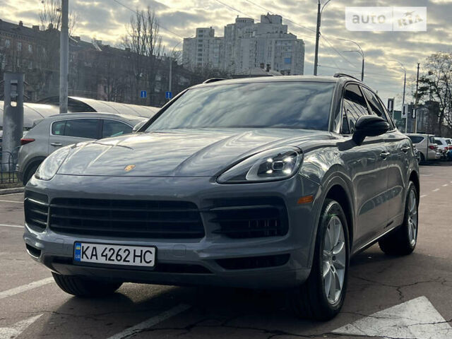 Сірий Порше Cayenne, об'ємом двигуна 2.89 л та пробігом 31 тис. км за 69900 $, фото 1 на Automoto.ua