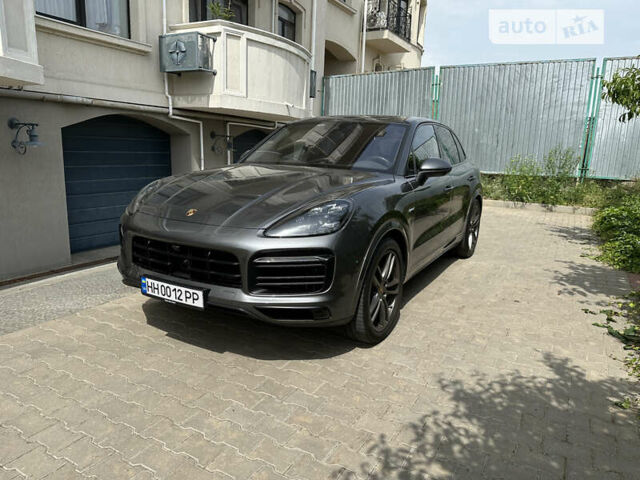 Сірий Порше Cayenne, об'ємом двигуна 3 л та пробігом 45 тис. км за 110000 $, фото 1 на Automoto.ua