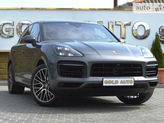 Сірий Порше Cayenne, об'ємом двигуна 0 л та пробігом 30 тис. км за 111000 $, фото 1 на Automoto.ua