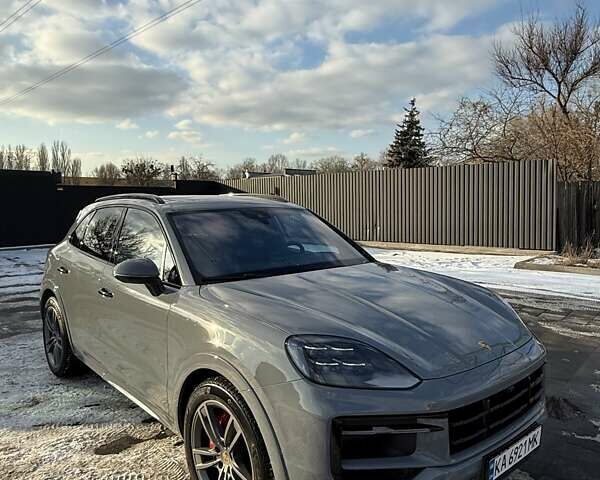 Сірий Порше Cayenne, об'ємом двигуна 3.98 л та пробігом 36 тис. км за 149000 $, фото 1 на Automoto.ua