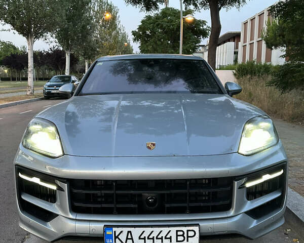 Серый Порше Каен, объемом двигателя 3 л и пробегом 7 тыс. км за 139000 $, фото 1 на Automoto.ua