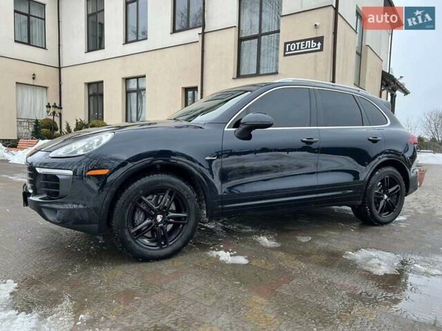 Синий Порше Каен, объемом двигателя 2.97 л и пробегом 240 тыс. км за 31500 $, фото 1 на Automoto.ua