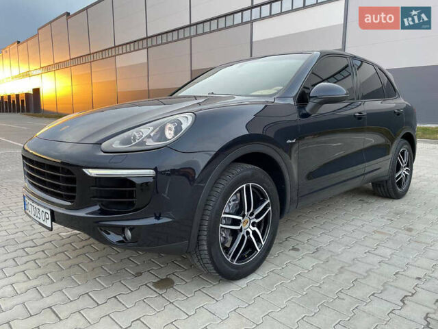 Синий Порше Каен, объемом двигателя 2.97 л и пробегом 175 тыс. км за 31000 $, фото 1 на Automoto.ua