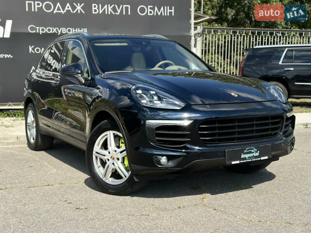 Синий Порше Каен, объемом двигателя 3 л и пробегом 133 тыс. км за 30000 $, фото 1 на Automoto.ua